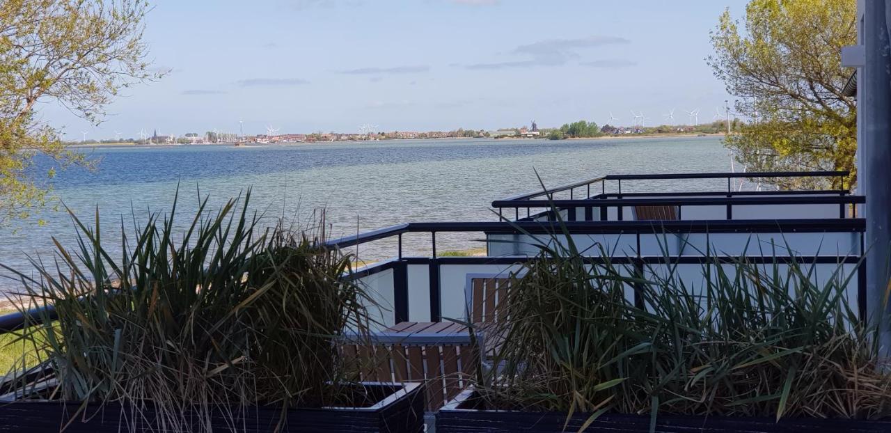 Haus Achtern Diek In Erster Reihe Am Meer Fehmarn Exteriér fotografie